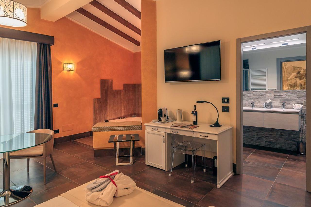 Il Podere Di Marfisa Farnese Extérieur photo